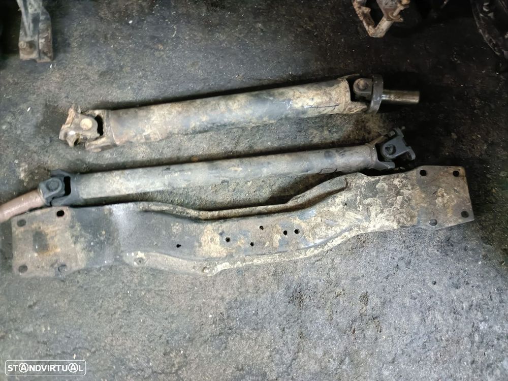 Mitsubishi Pajero 2.5 TDi GLS - 40