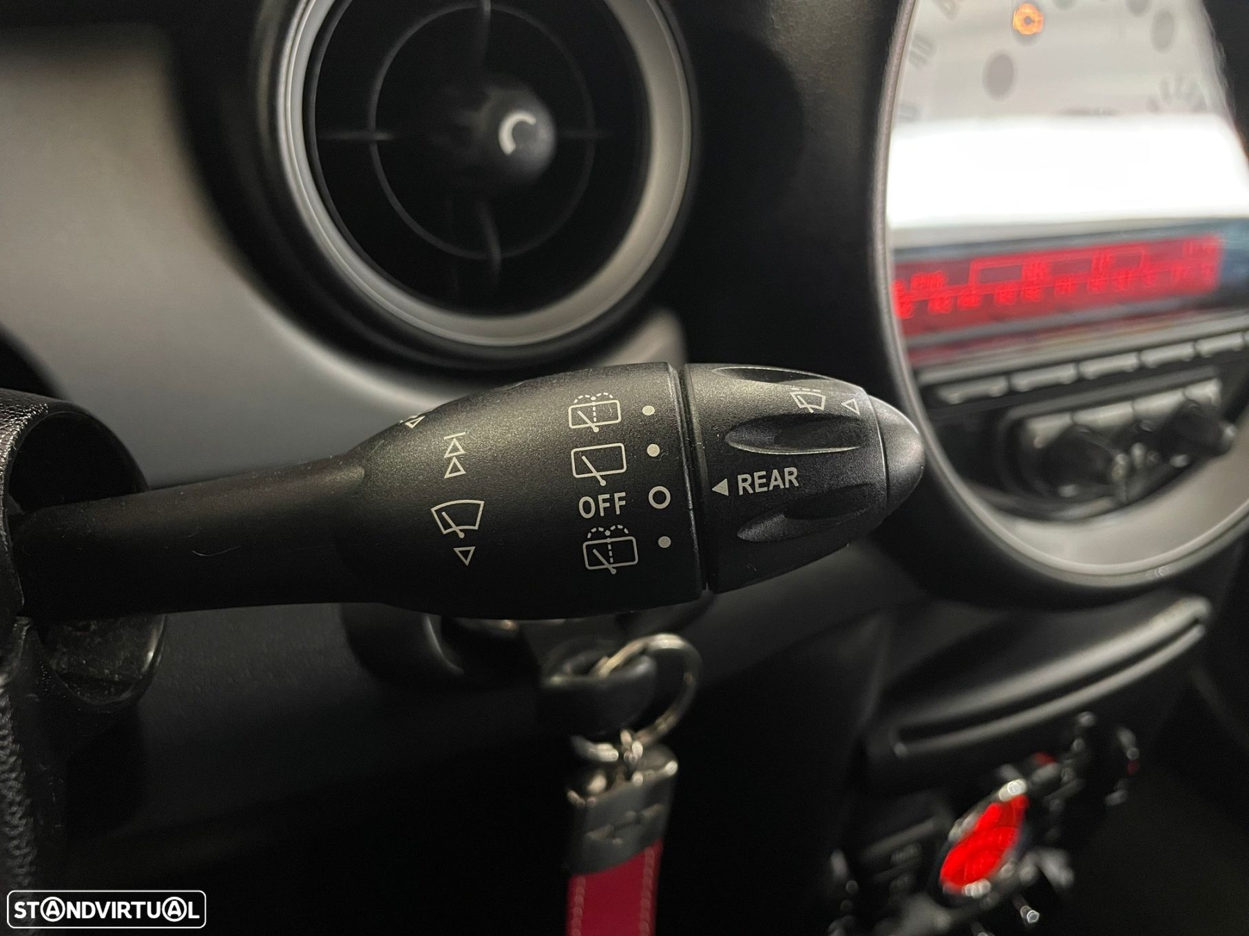 MINI 3 Portas Cooper D - 34