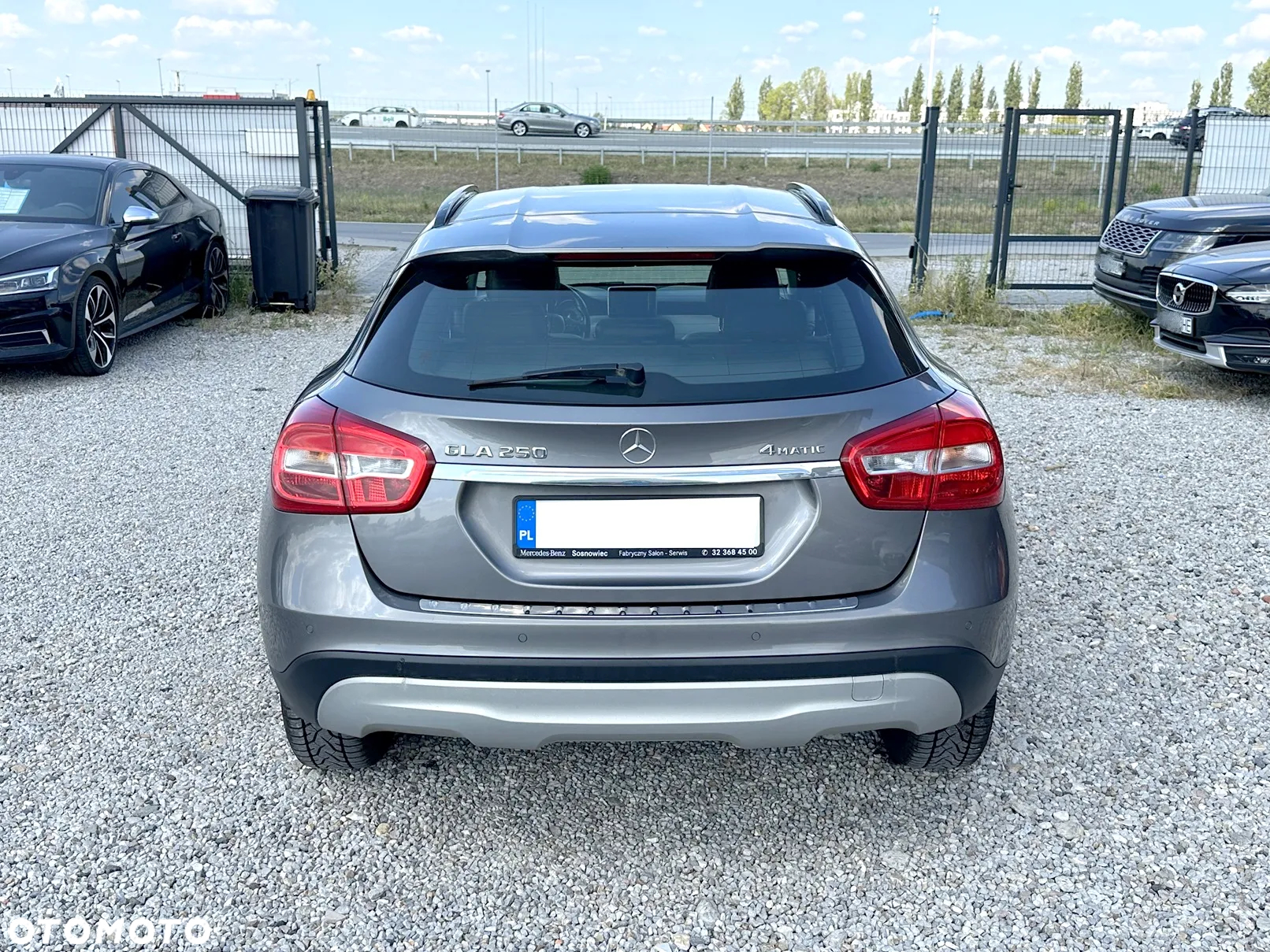 Mercedes-Benz GLA 250 4-Matic - 11
