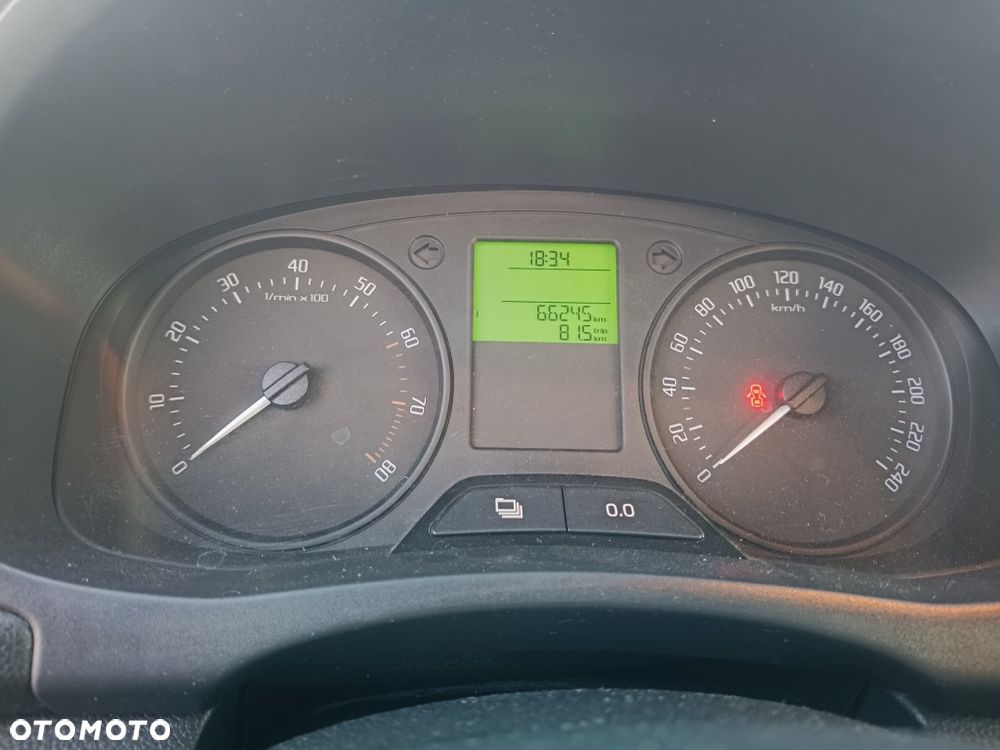 Skoda Fabia - 6
