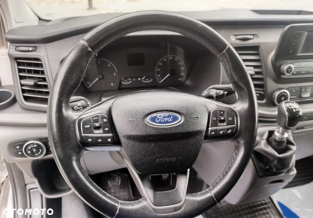 Ford Transit Custom - 14