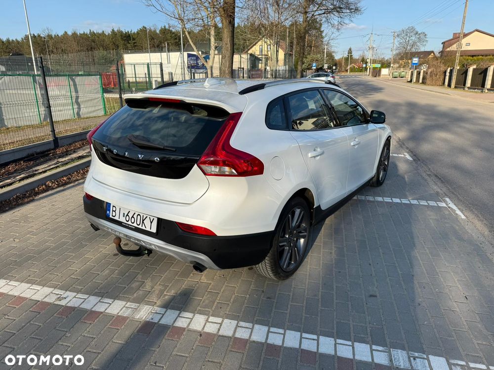 Volvo V40 Cross Country 2015 photo 5