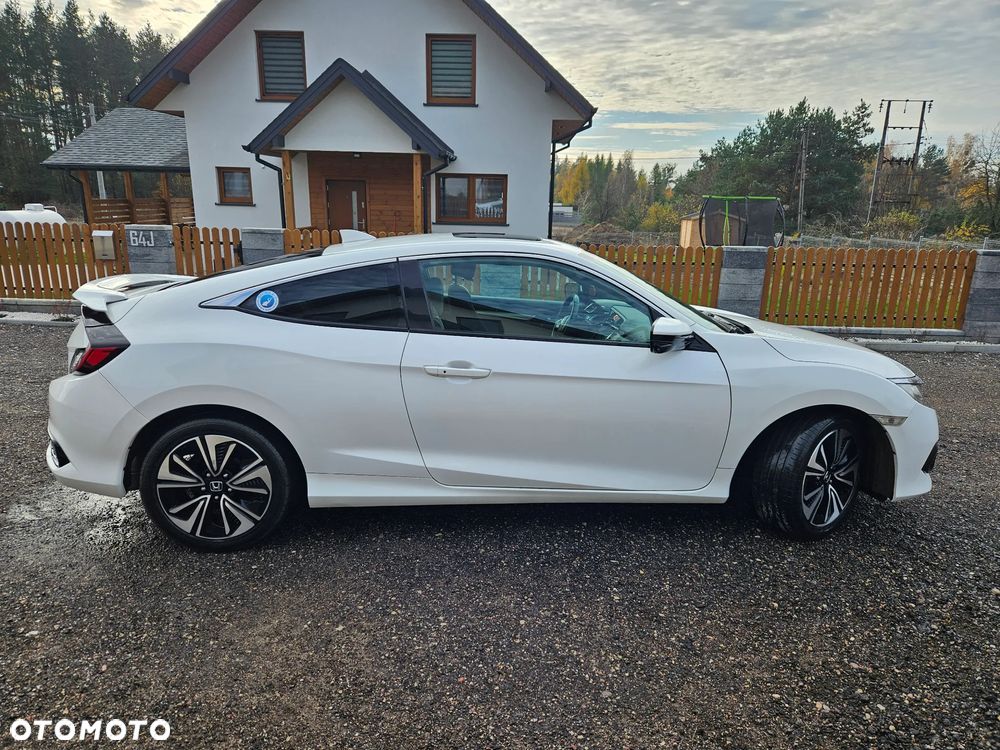 Honda Civic 1.5 T Executive CVT - 2