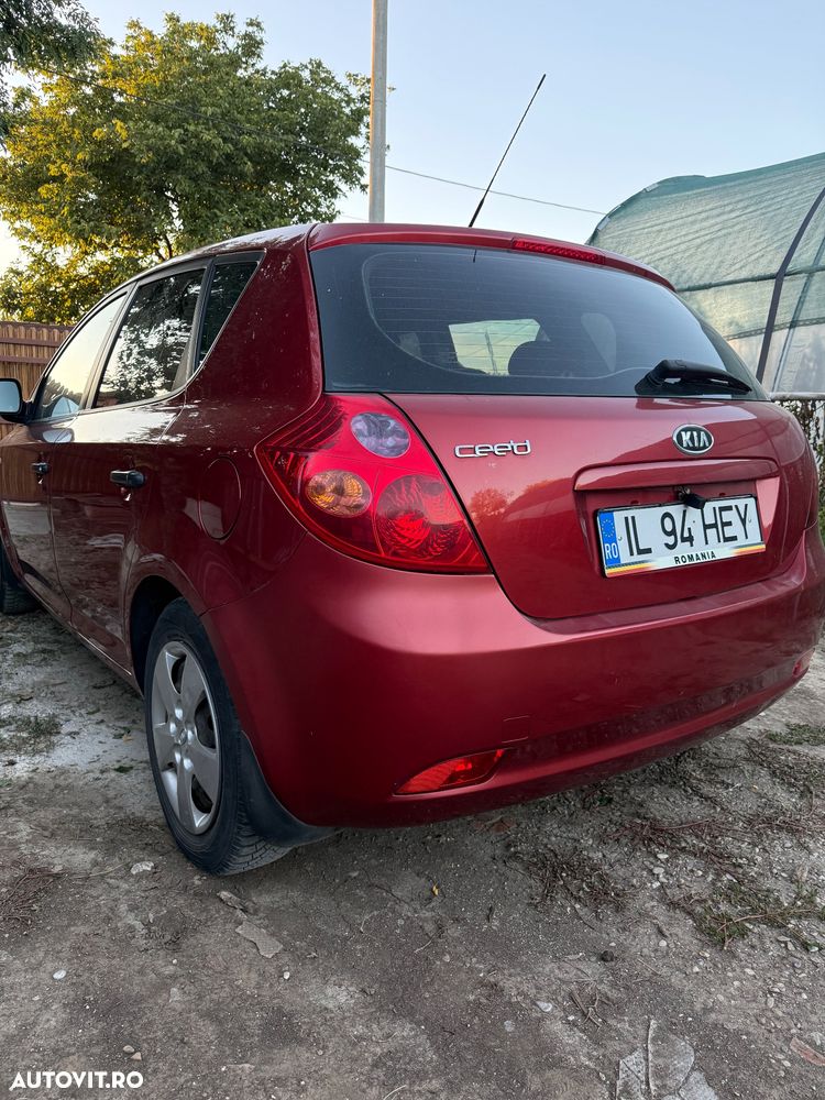 Kia Ceed 1.4 GSL BEST - 8