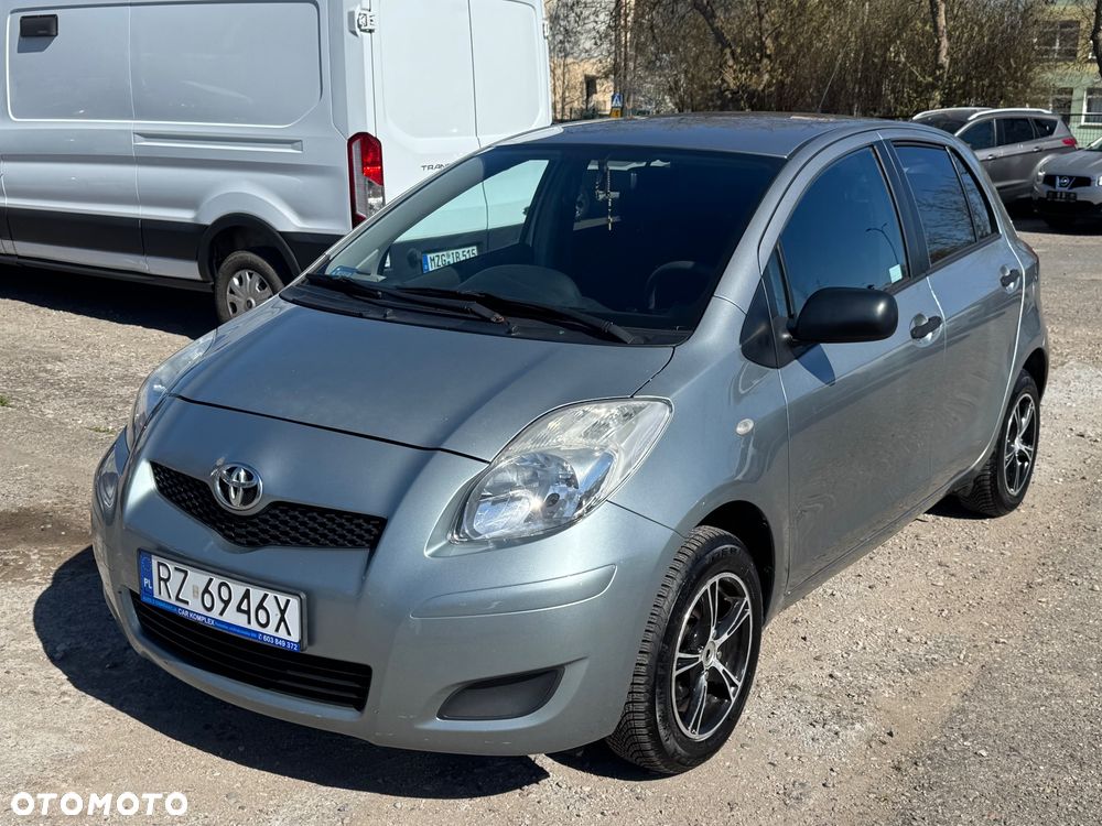 Toyota Yaris 1.0 Luna A/C - 1