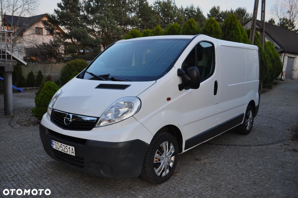 Opel VIVARO - 2