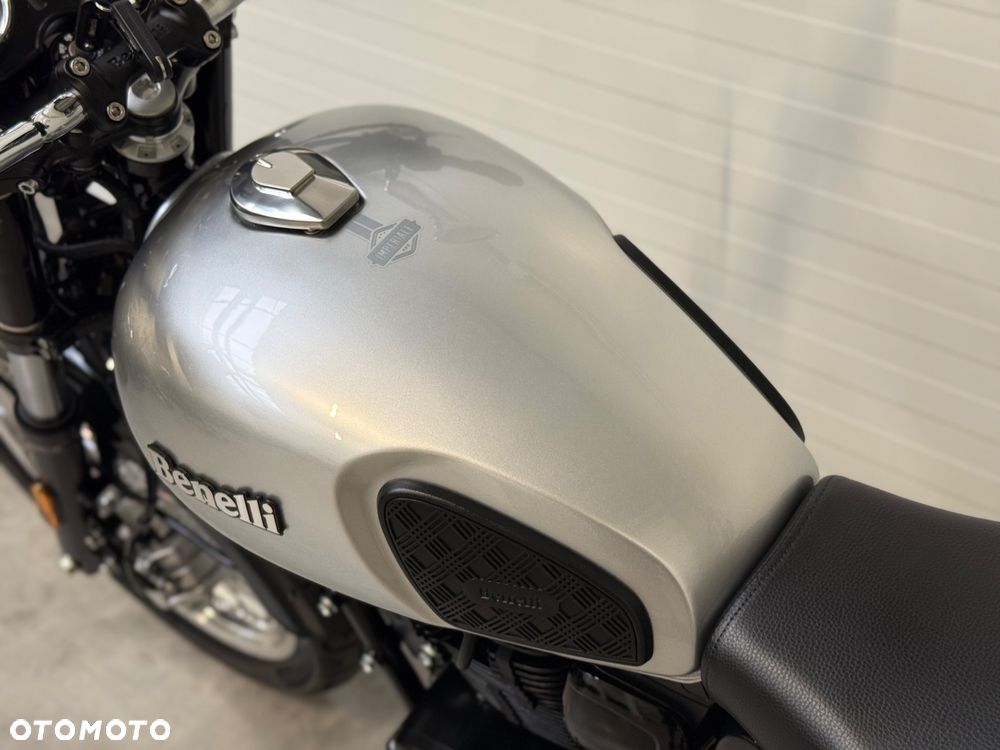 Benelli IMPERIALE 400 - 25