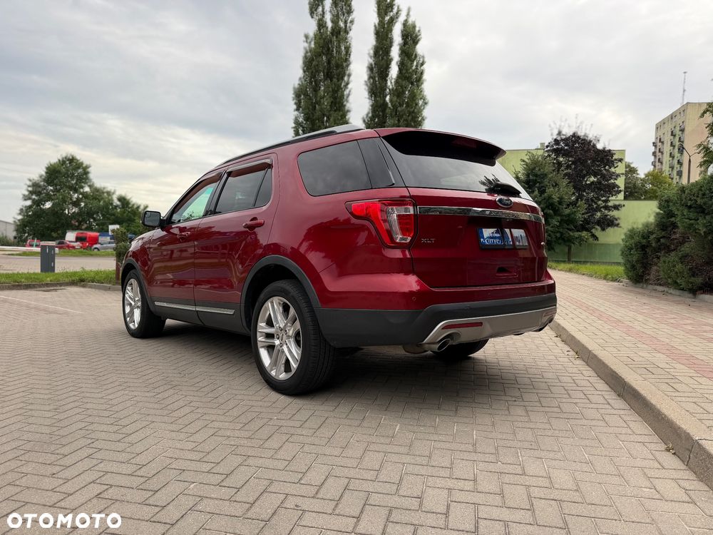 Ford Explorer - 7