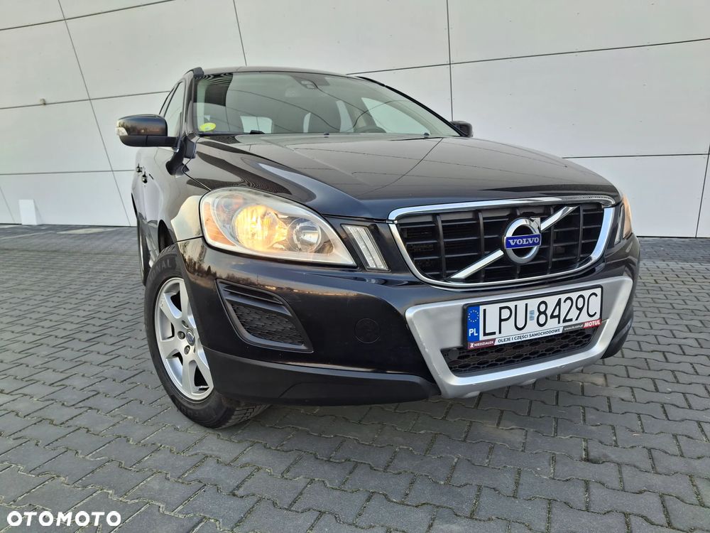 Volvo XC 60 D3 Momentum - 6