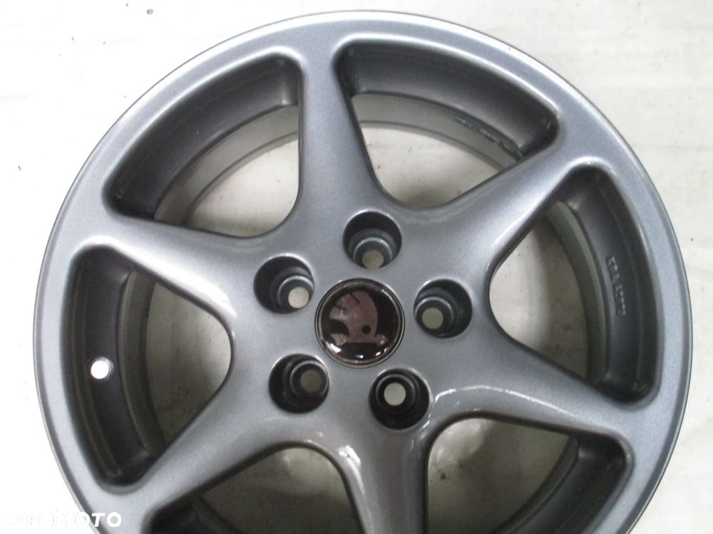 FELGI ALUMINIOWE 15 SKODA FABIA II FABIA III SKALA RAPID  ET28 - 4
