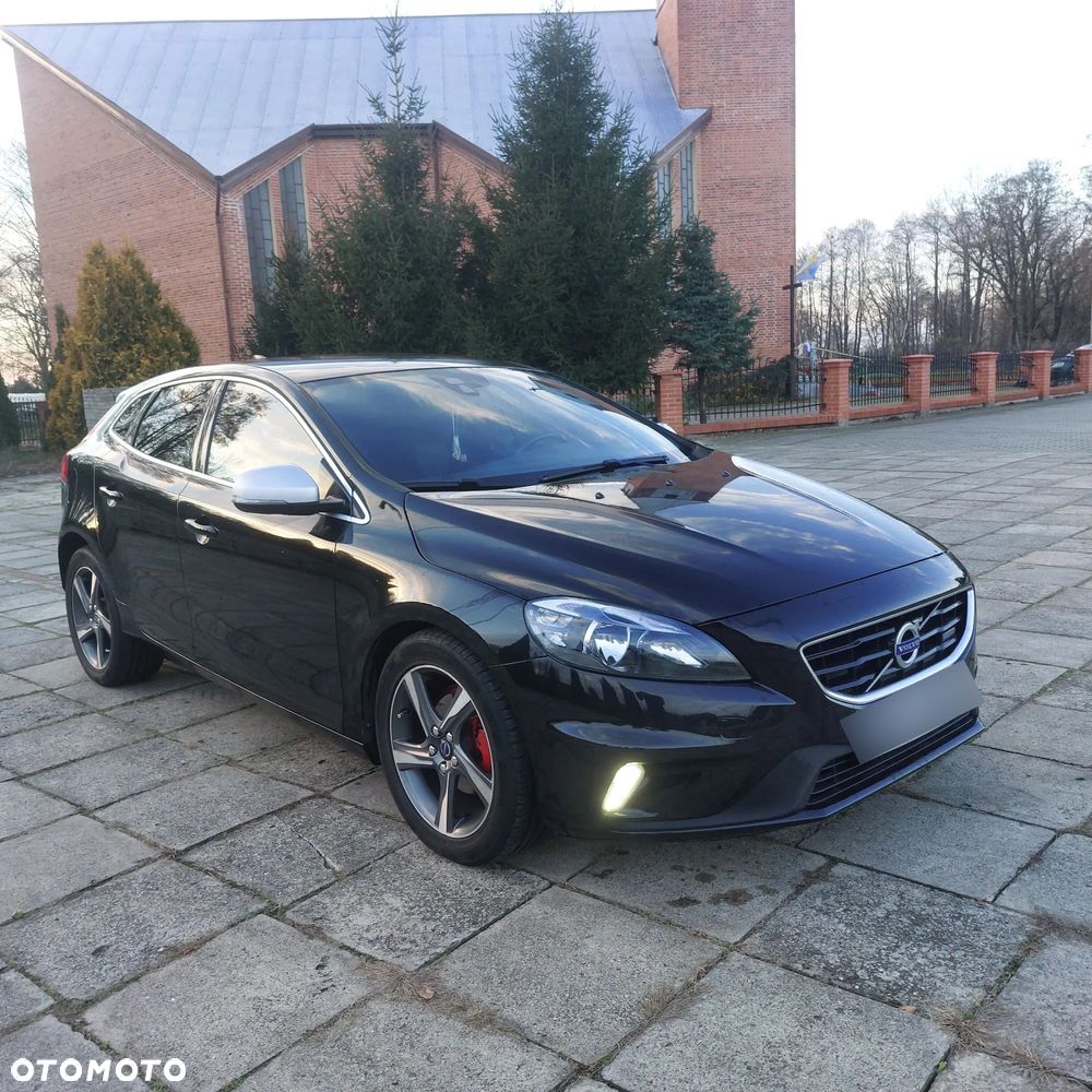 Volvo V40 D2 RDesign - 1