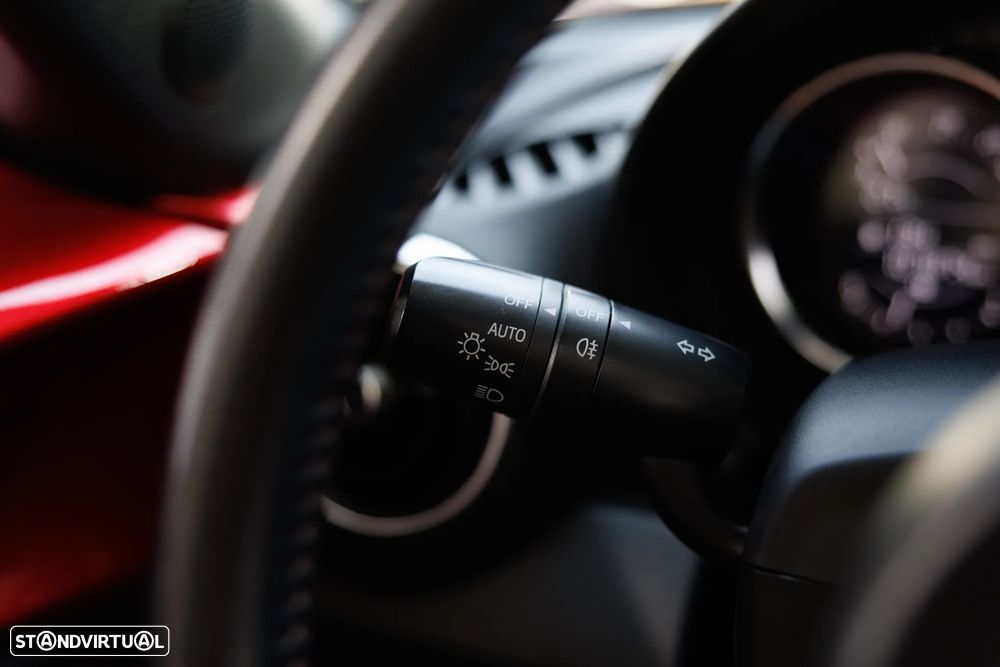 Mazda MX-5 MZR 1.5 Sky.Excellence P.Sport Navi - 40