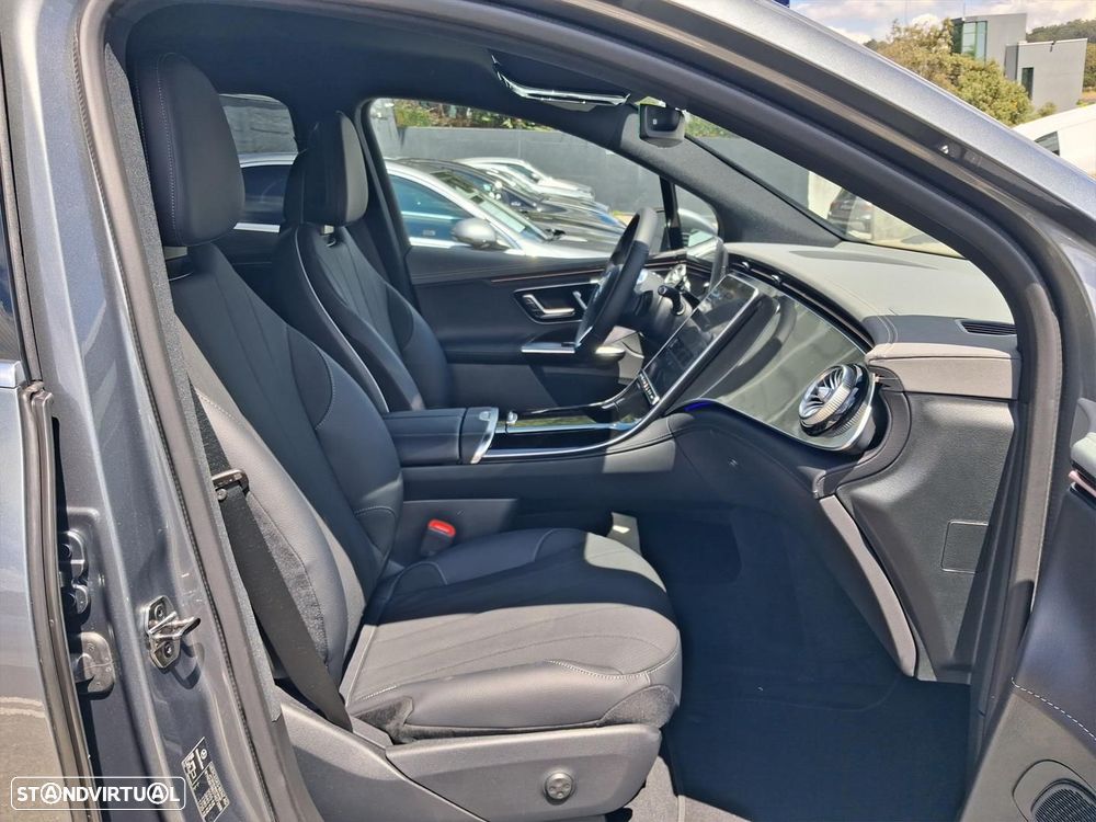 Mercedes-Benz EQE SUV 300 Edition - 14