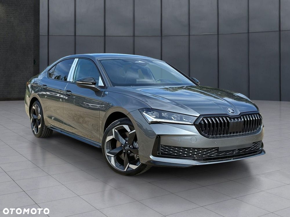 Skoda Superb 2.0 TSI Sportline DSG - 8