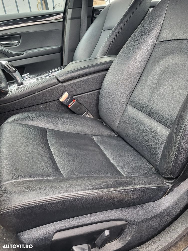BMW Seria 5 520d Aut. - 9
