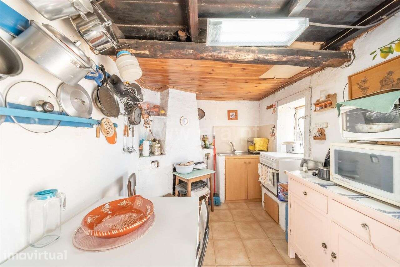 Moradia Isolada T3 / Covilhã, Peso e Vales do Rio - Grande imagem: 5/20
