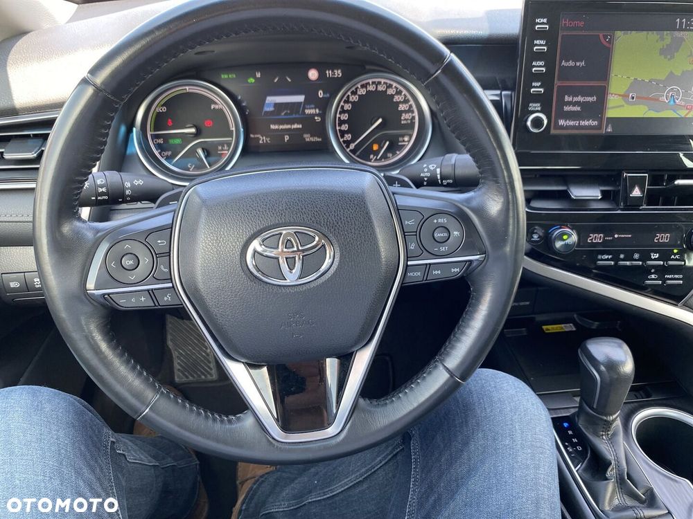 Toyota Camry 2.5 Hybrid Executive CVT - 11