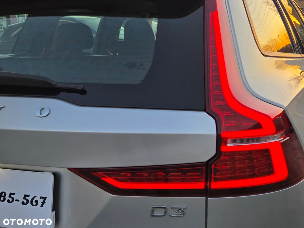 Volvo V60 D3 Momentum Pro - 35