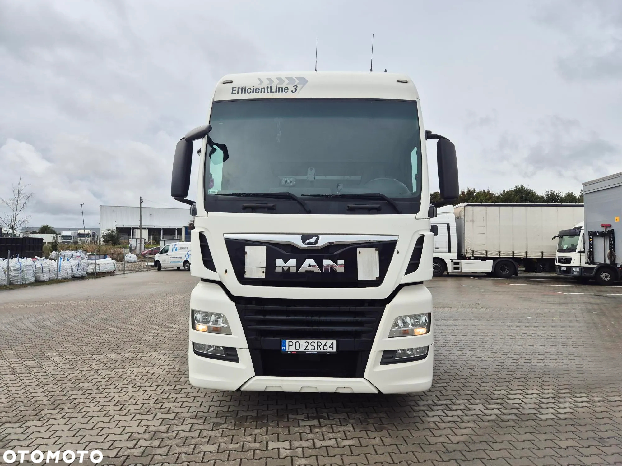 MAN TGX XXL Standard - 3