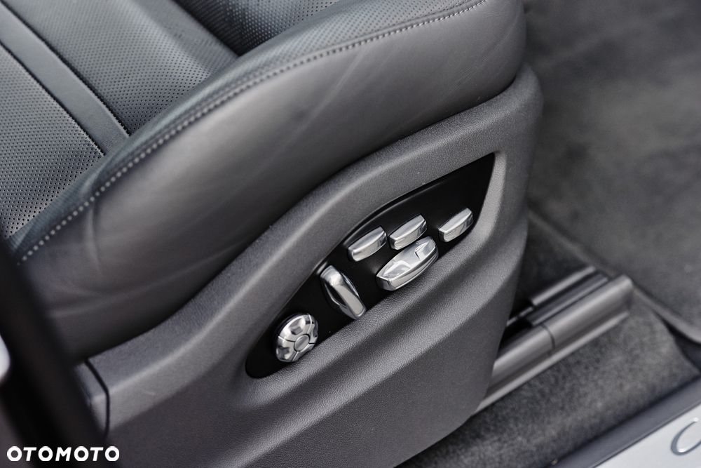 Porsche Cayenne E-Hybrid - 14