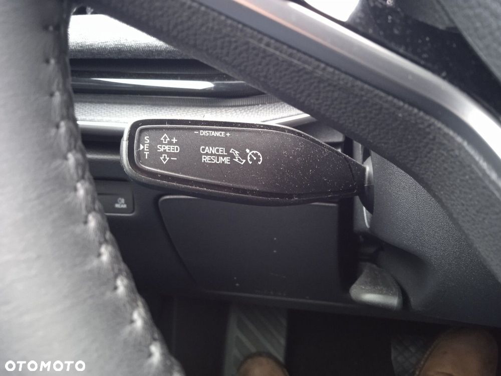 Skoda Superb 2.0 TDI SCR 4x4 Selection DSG - 36