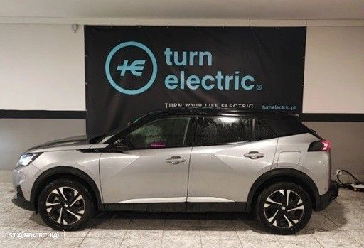 Peugeot e-2008 50 kWh Active - 1