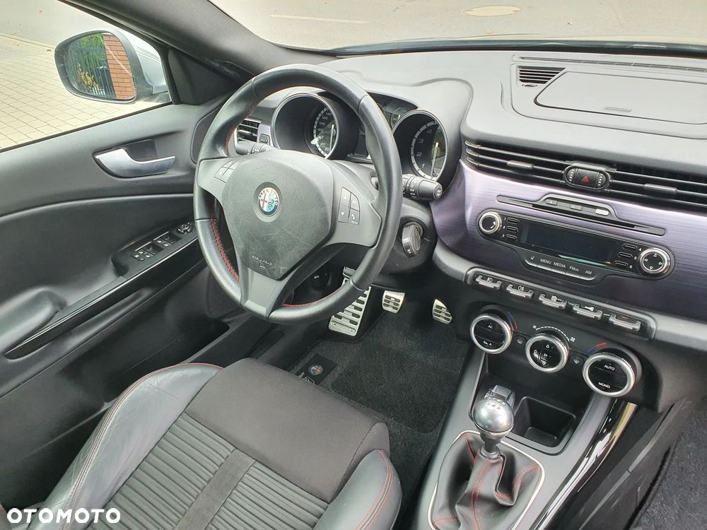 Alfa Romeo Giulietta 1.4 TB 16V Turismo - 29