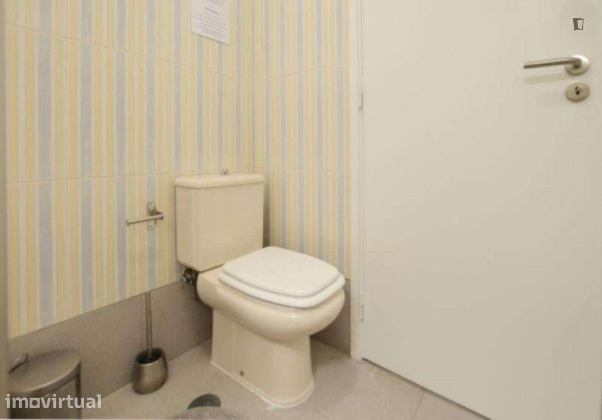 Quarto - localizado em Carcavelos Lisbon - Grande imagem: 3/17
