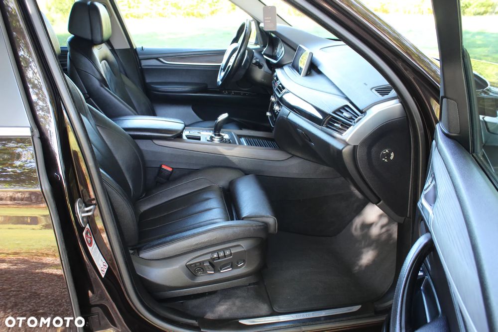 BMW X5 xDrive25d - 26