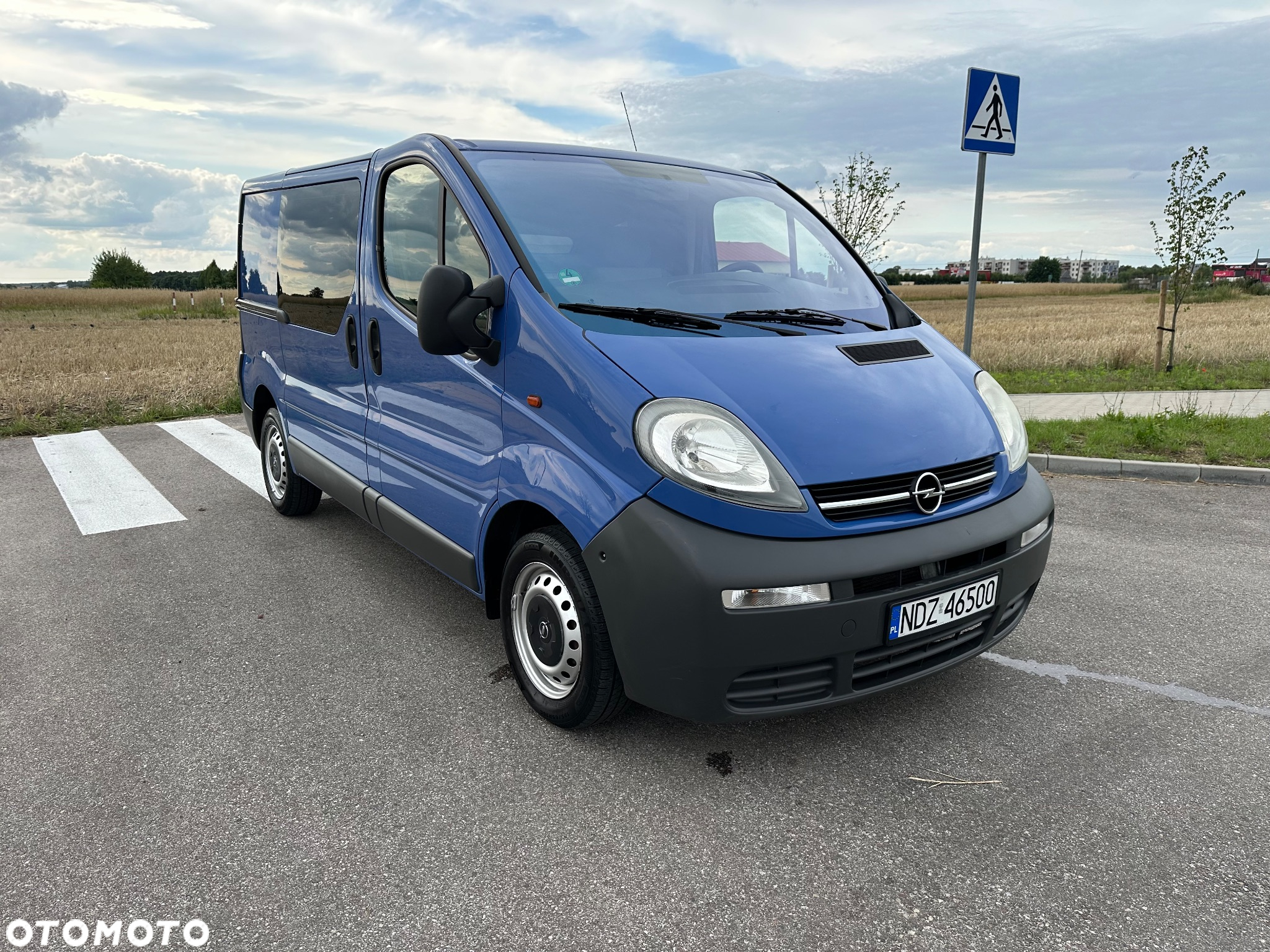 Opel Vivaro DTI L1H1 - 2