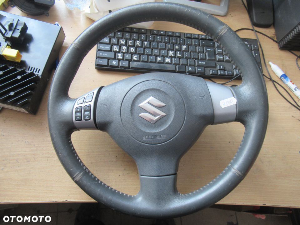 Suzuki Swift Mk6 - kierownica multi - 1