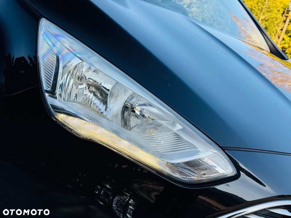 Ford C-MAX 1.5 TDCi Start-Stop-System Titanium - 20