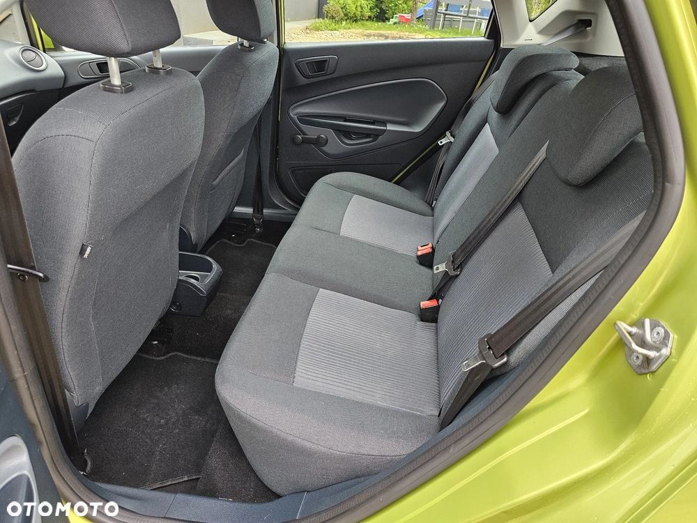 Ford Fiesta - 14