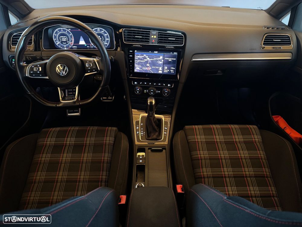 VW Golf 2.0 TSI GTI DSG Performance - 8