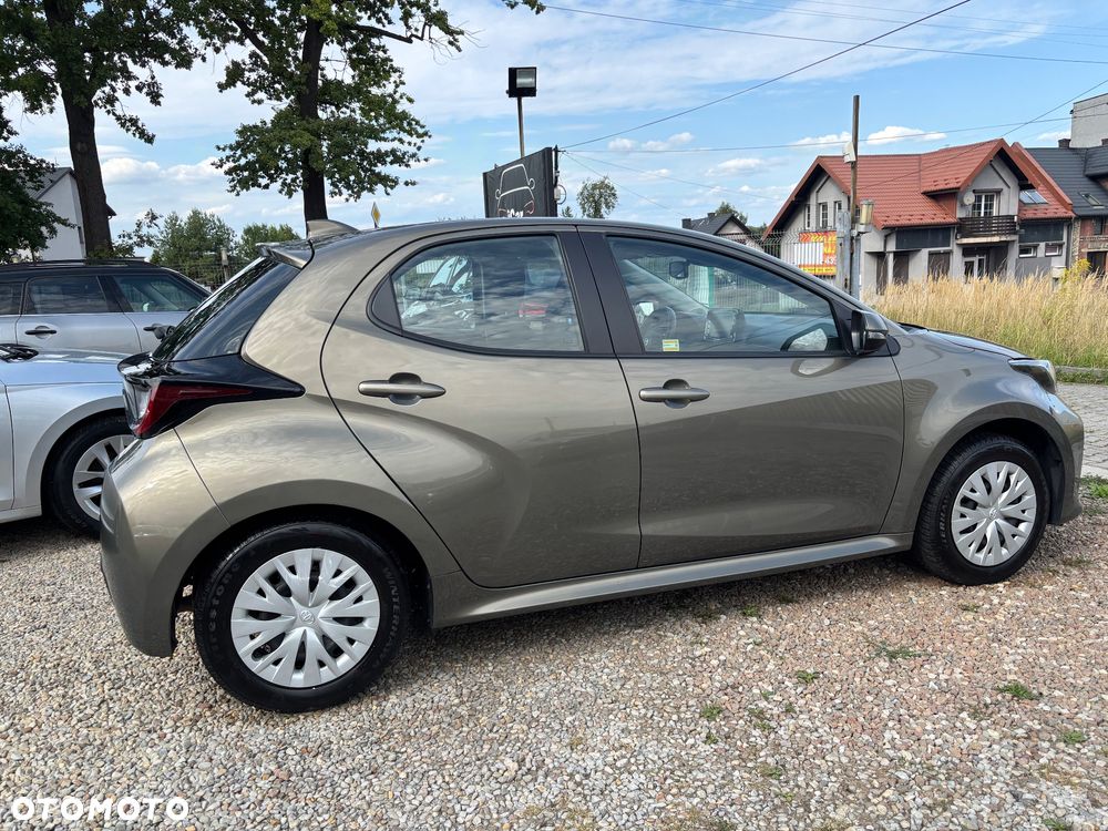 Toyota Yaris 1.5 Comfort - 19