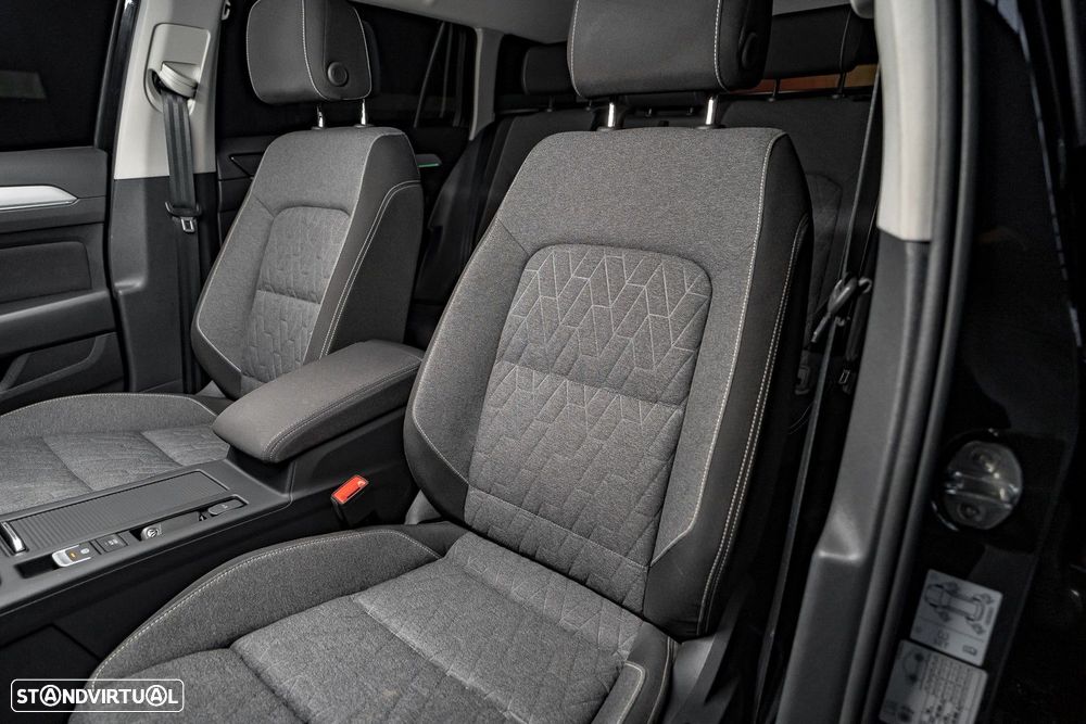 VW Passat Variant - 19