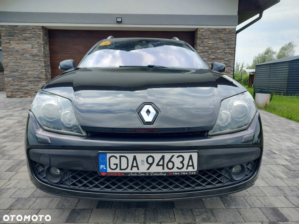 Renault Laguna 2.0 DCi FAP GT - 2