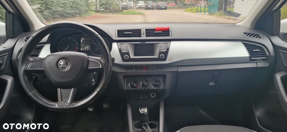 Skoda Fabia 1.0 Ambition - 11