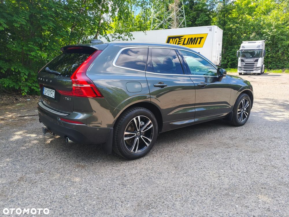 Volvo XC 60 T6 AWD Momentum - 6
