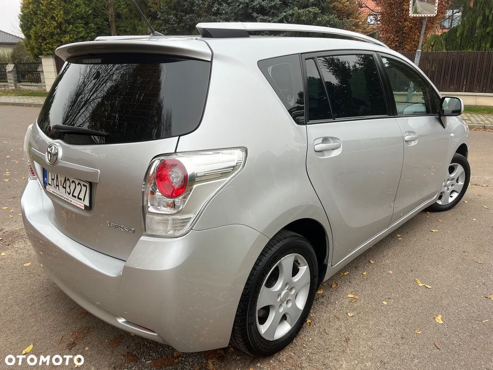 Toyota Verso 1.8 7-Sitzer Life - 7