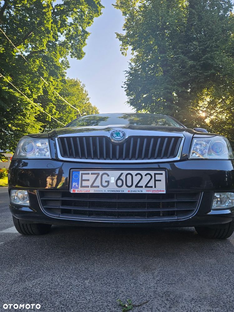 Skoda Octavia 1.4 TSI Ambiente DSG - 1