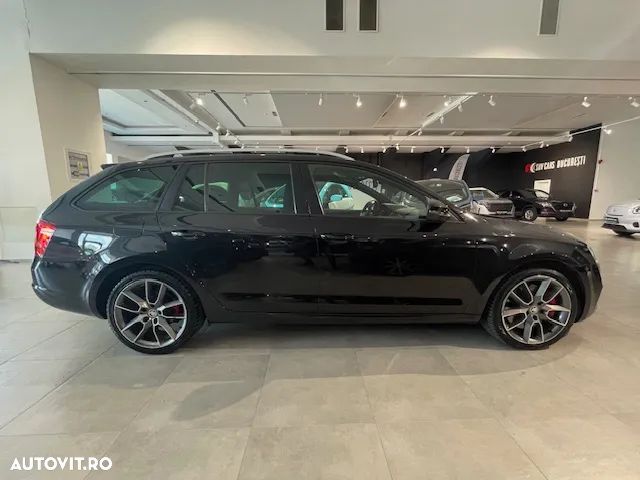 Skoda Octavia Combi Diesel 2.0 TDI DSG RS - 35