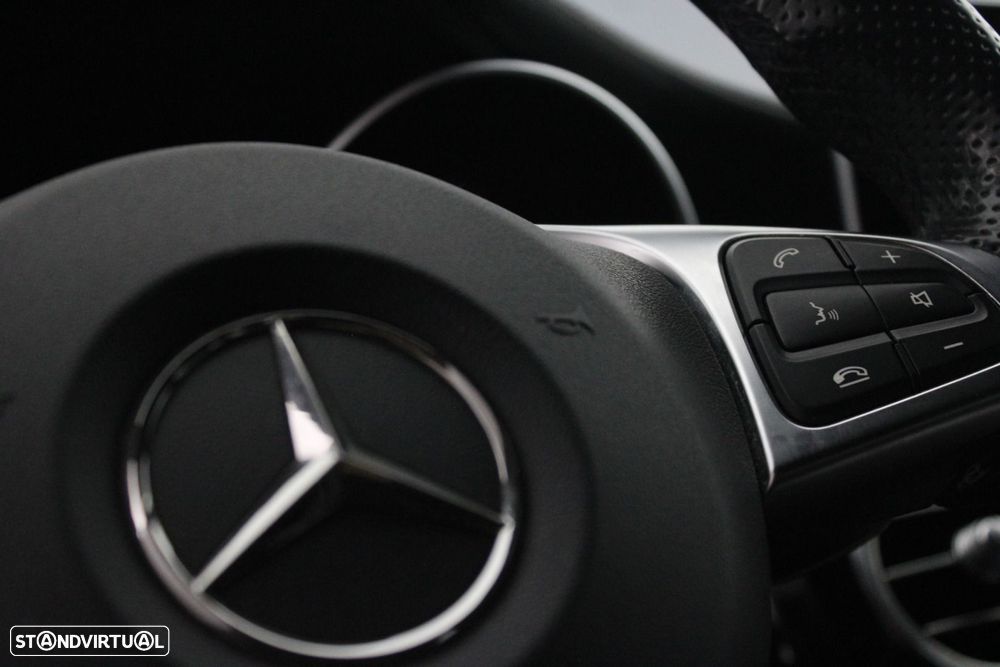 Mercedes-Benz c-200 d AMG Line Aut. - 13