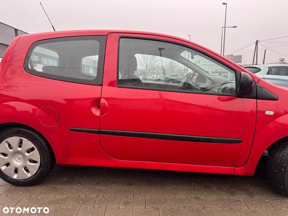 Renault Twingo 1.2 LEV 16V 75 eco2 - 6