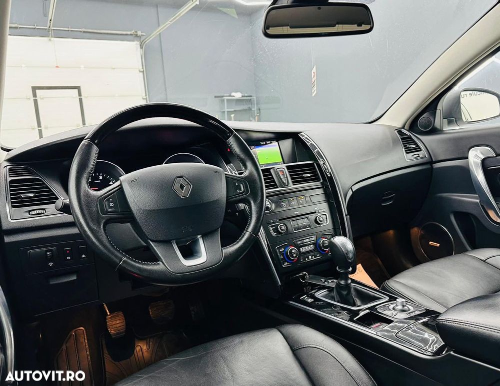 Renault Latitude 2.0 dCi Initiale - 20