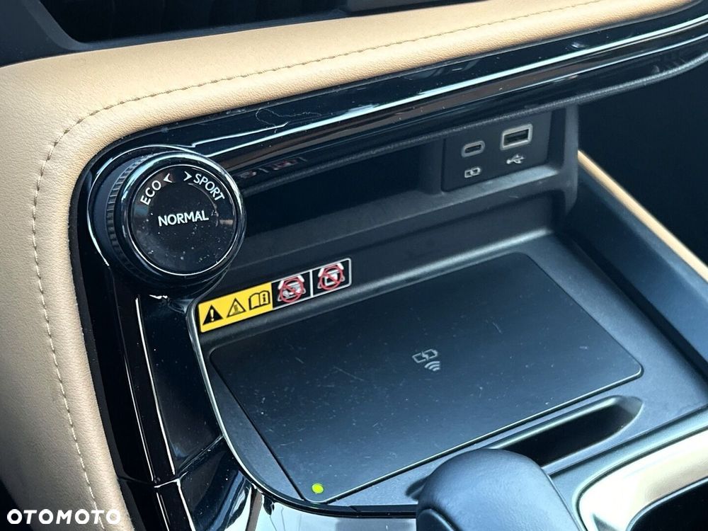 Lexus NX 350h Prestige 2WD - 23