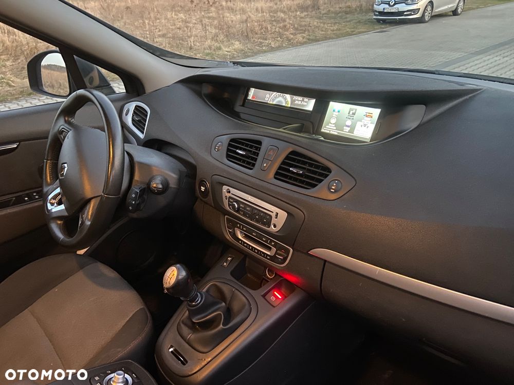 Renault Grand Scenic - 5