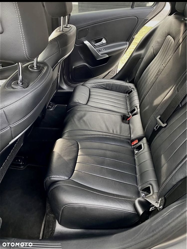 Mercedes-Benz Klasa A 180 d 7G-DCT - 7