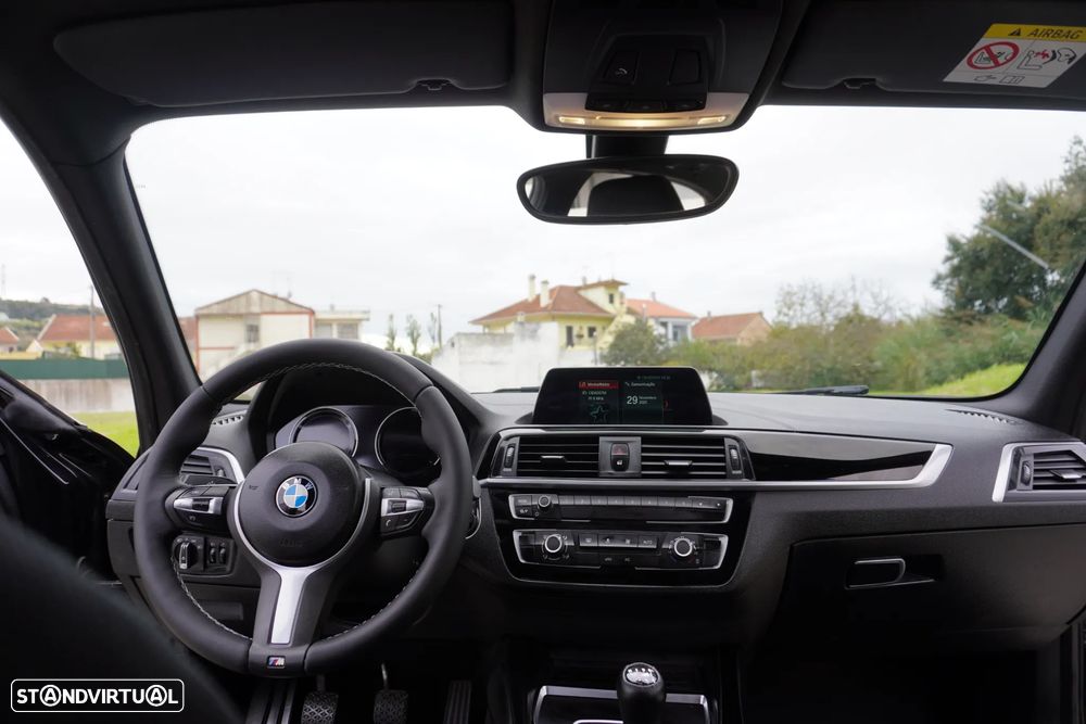 BMW 116 d Pack M - 13