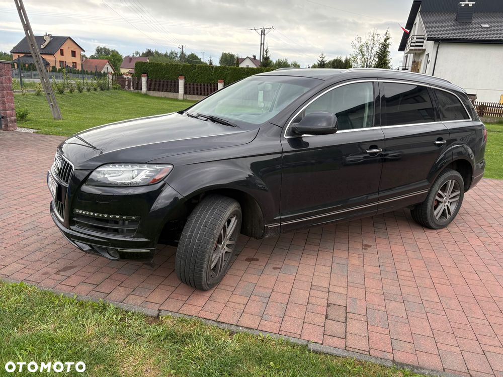 Audi Q7 3.0 TDI DPF clean diesel Quattro Tiptronic - 11